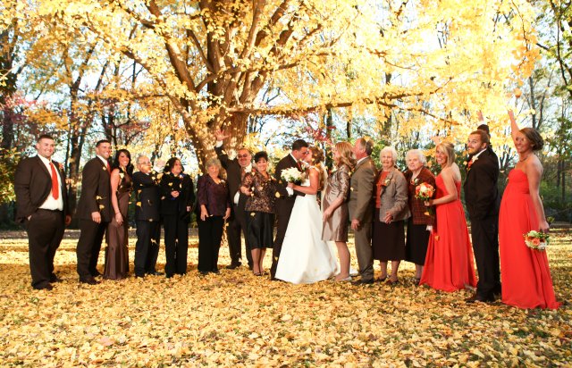 family, outdoor wedding, nashville, fall, leaves